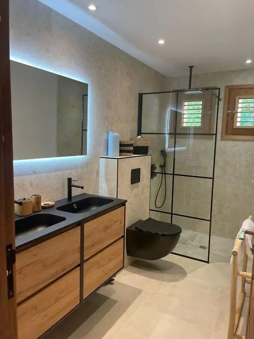 Orient Bay Villa Edenly